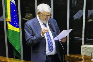 Deputado Luiz Couto reafirma compromisso com Lula, defende democracia e denuncia a “PEC da Blindagem” em discurso na Câmara Federal