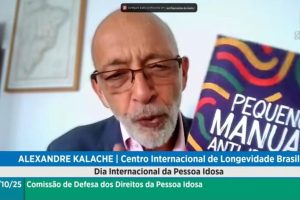 Pequeno Manual Anti-idadista é lançado em Audiência no Dia da Pessoa Idosa