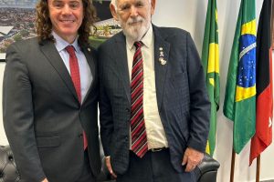 Luiz Couto declara apoio a Veneziano ao Senado e defende frente ampla em apoio a Lula