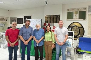 Deputado Luiz Couto entrega equipamentos e anuncia mais R$ 2 milhões para o Hospital Universitário Lauro Wanderley